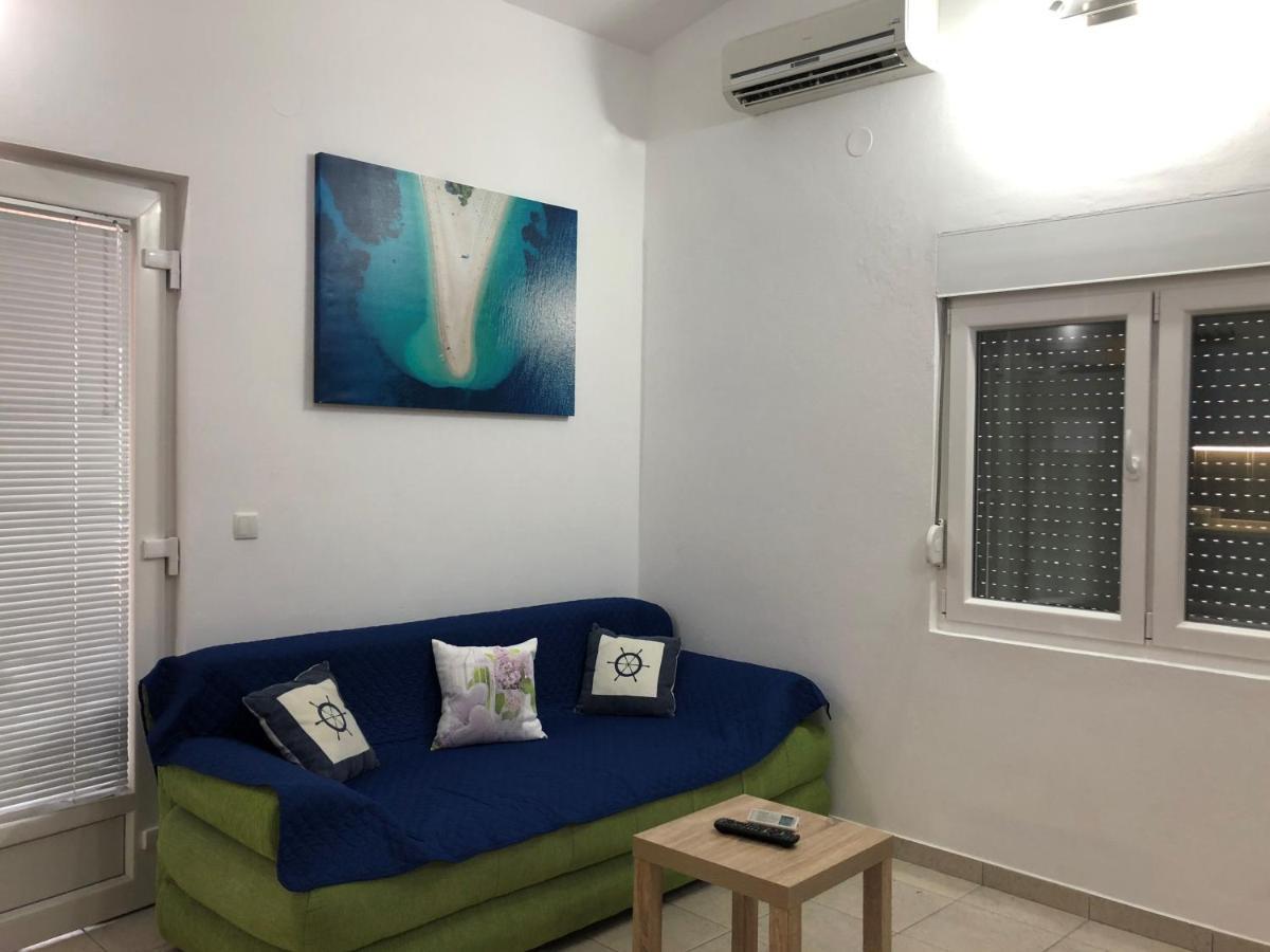 Apartman Luka Vir Exterior foto
