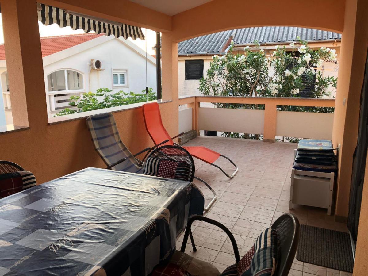 Apartman Luka Vir Exterior foto