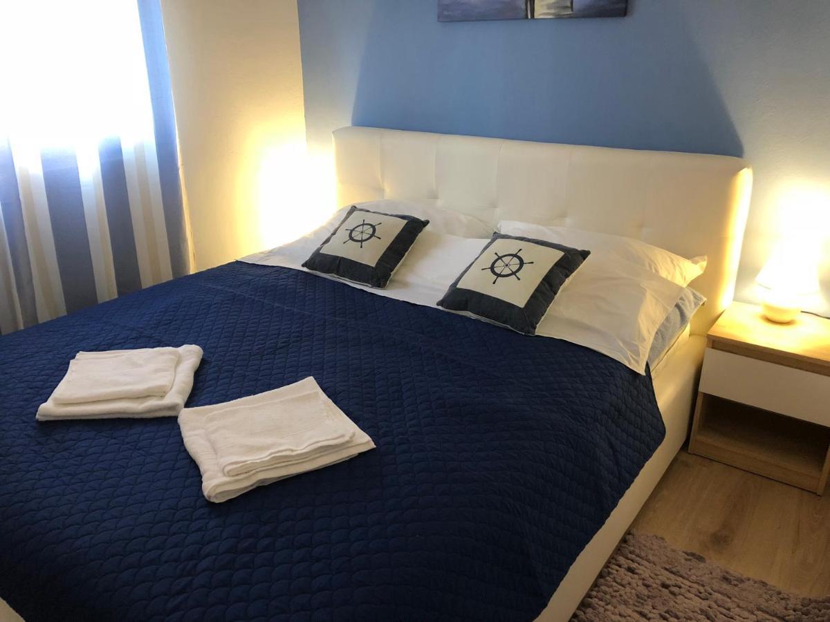 Apartman Luka Vir Exterior foto