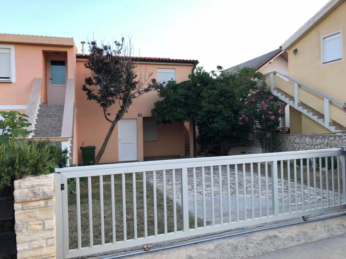 Apartman Luka Vir Exterior foto