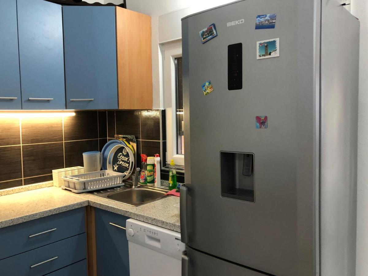 Apartman Luka Vir Exterior foto