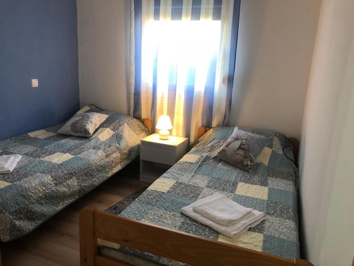 Apartman Luka Vir Exterior foto